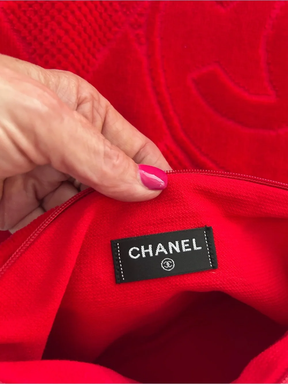 CHANEL Red Terry 3 pc. Beach Set - Picture 9 of 13
